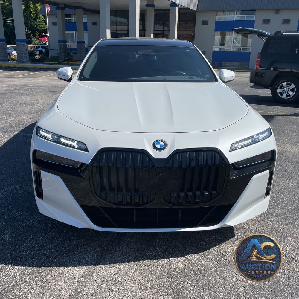 2023 BMW 7-Series 760xi
