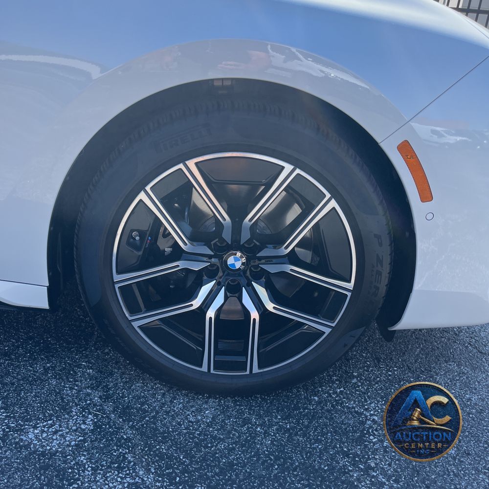 2023 BMW 7-Series 760xi