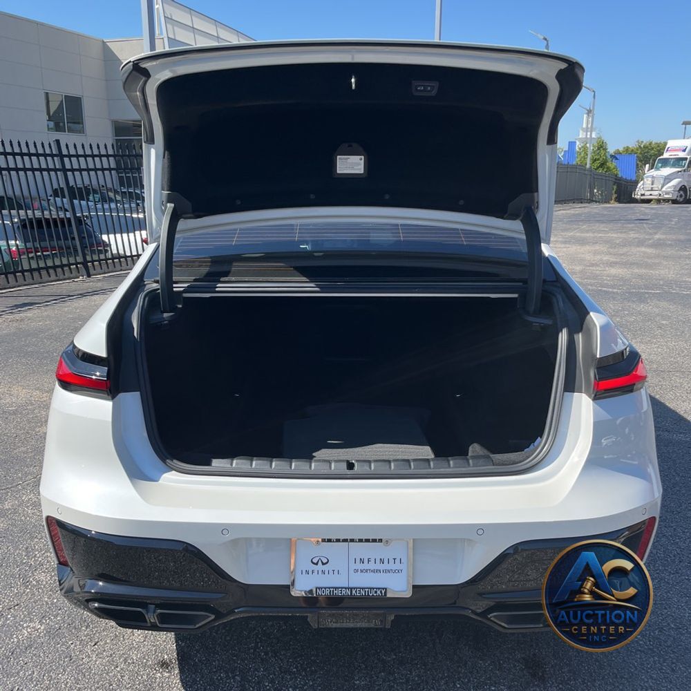 2023 BMW 7-Series 760xi