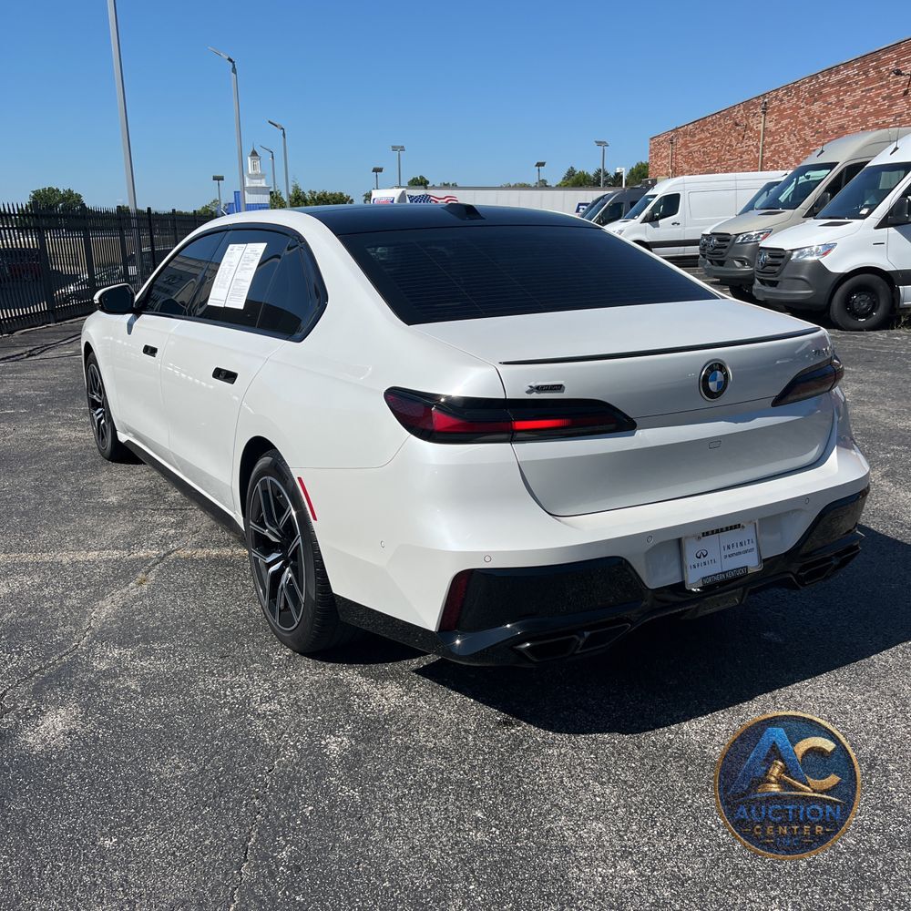2023 BMW 7-Series 760xi