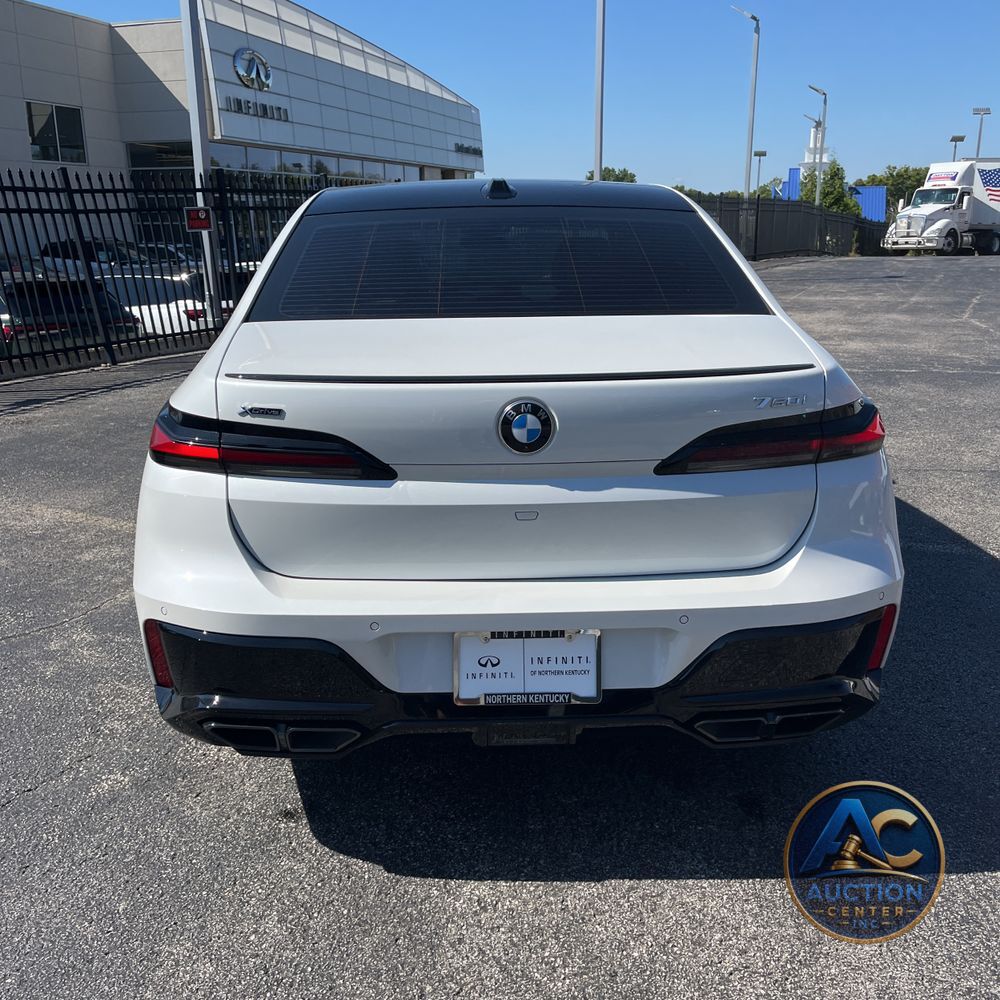 2023 BMW 7-Series 760xi