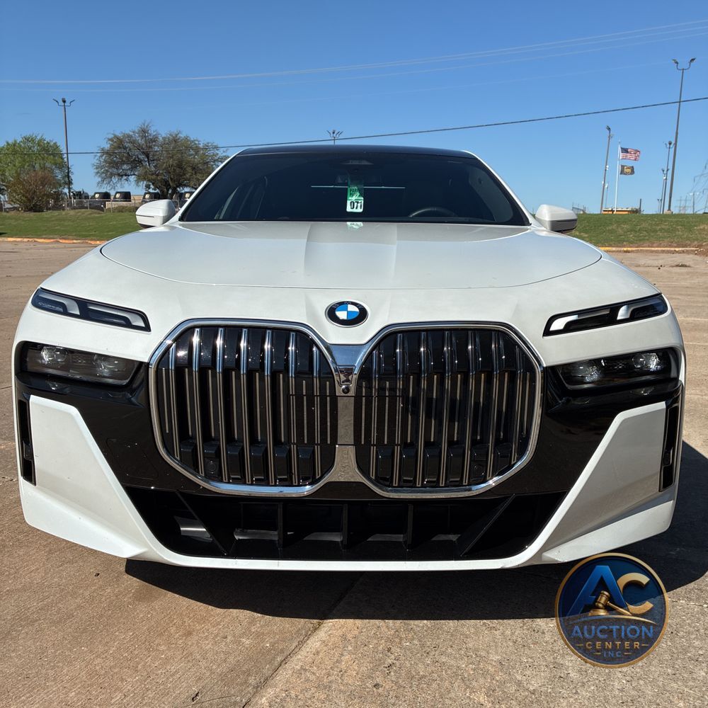 2026 BMW 760i xDrive