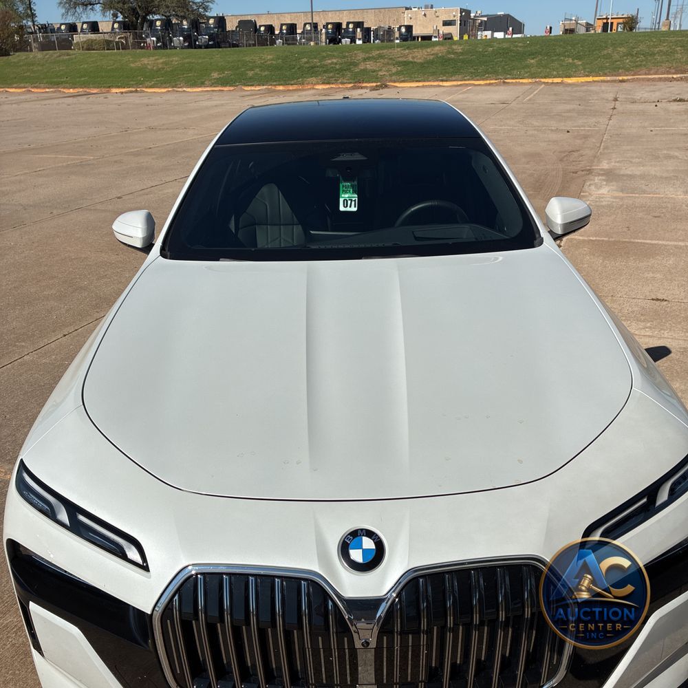 2026 BMW 760i xDrive