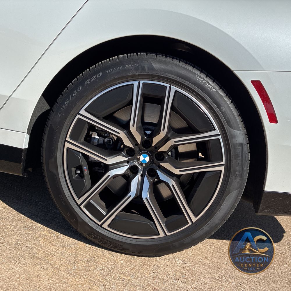 2026 BMW 760i xDrive