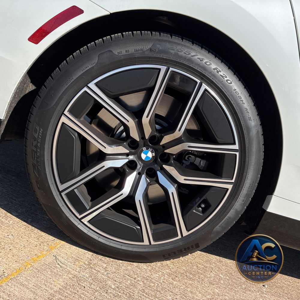 2026 BMW 760i xDrive