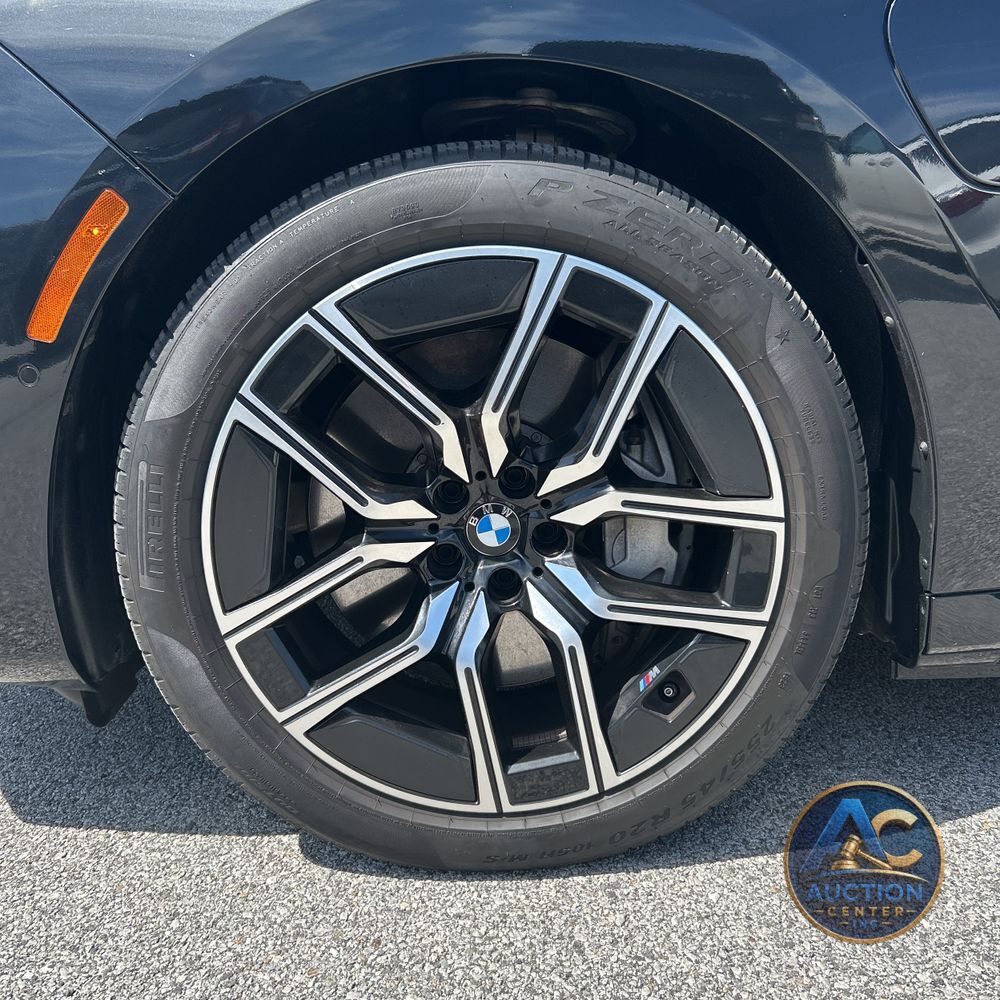 2024 BMW 7-Series 750e xDrive