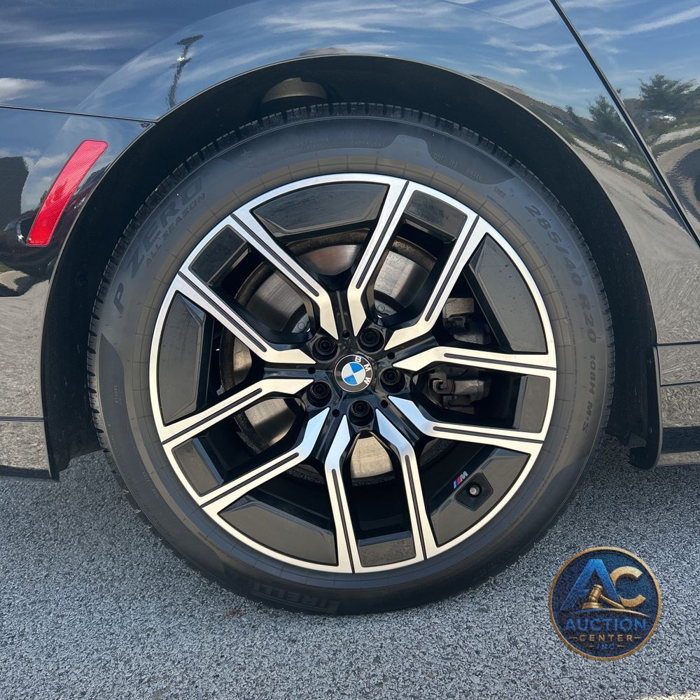 2024 BMW 7-Series 750e xDrive