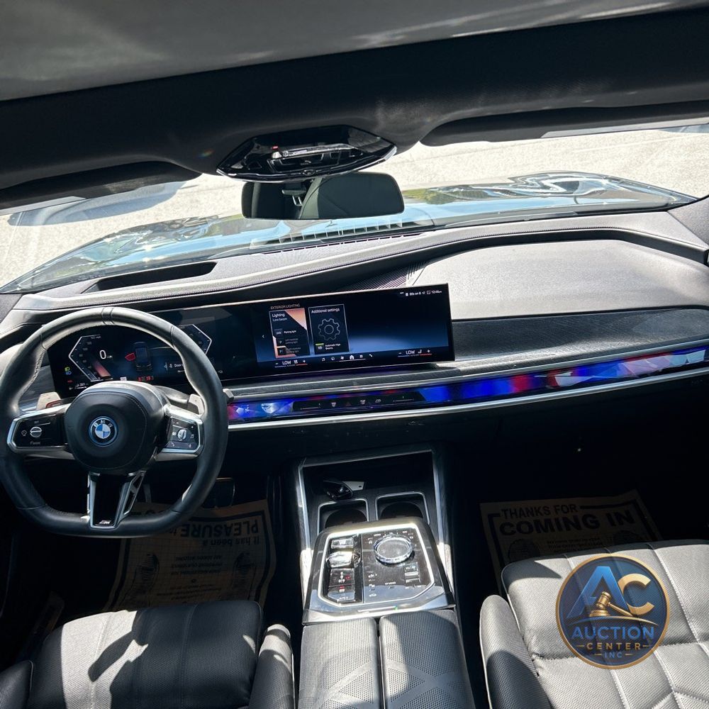 2024 BMW 7-Series 750e xDrive