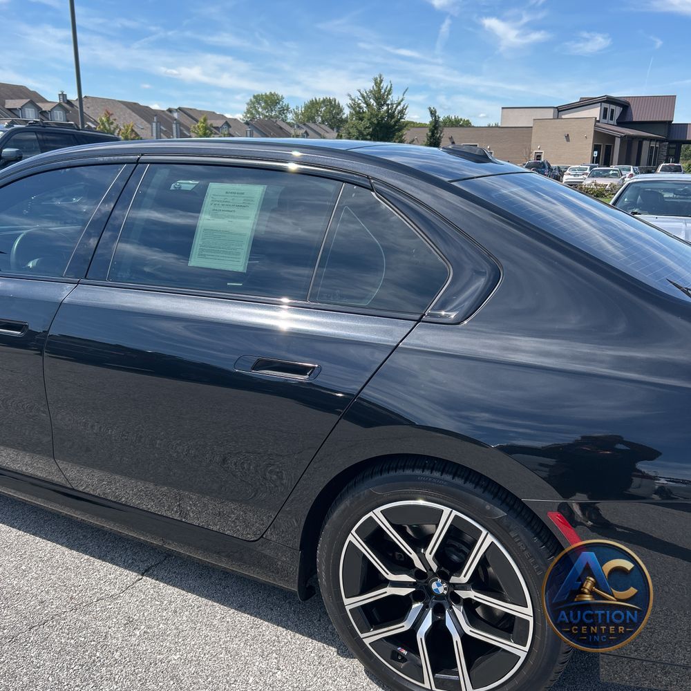 2024 BMW 7-Series 750e xDrive