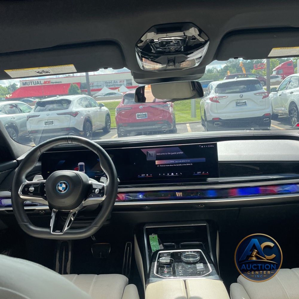 2024 BMW 7-Series 750e xDrive