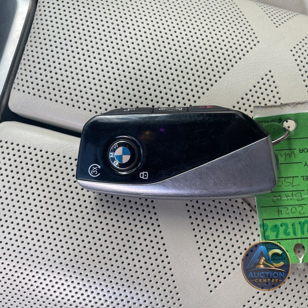 2024 BMW 7-Series 750e xDrive
