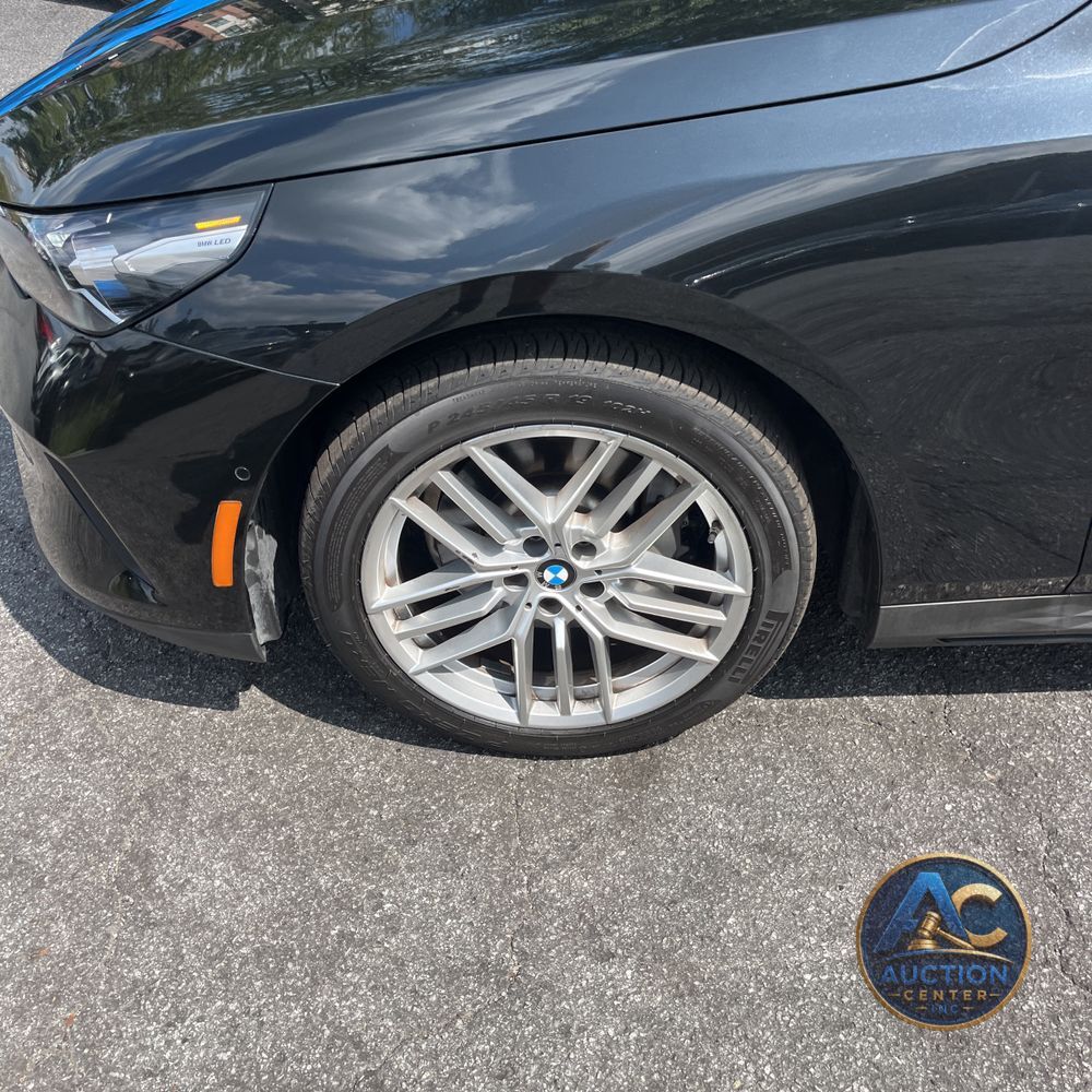 2025 BMW 5-Series 530i