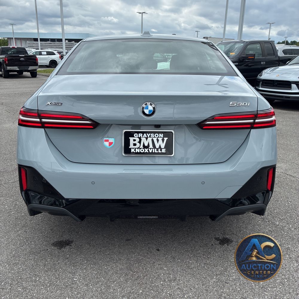 2026 BMW 530i xDrive