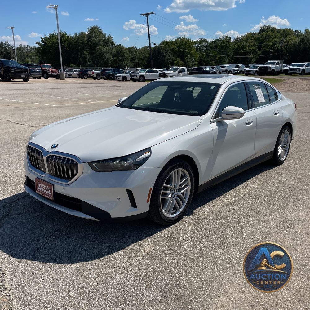 2025 BMW 5-Series 530i xDrive