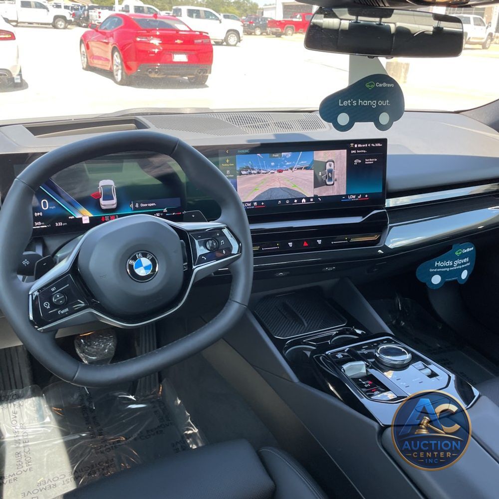 2025 BMW 5-Series 530i xDrive