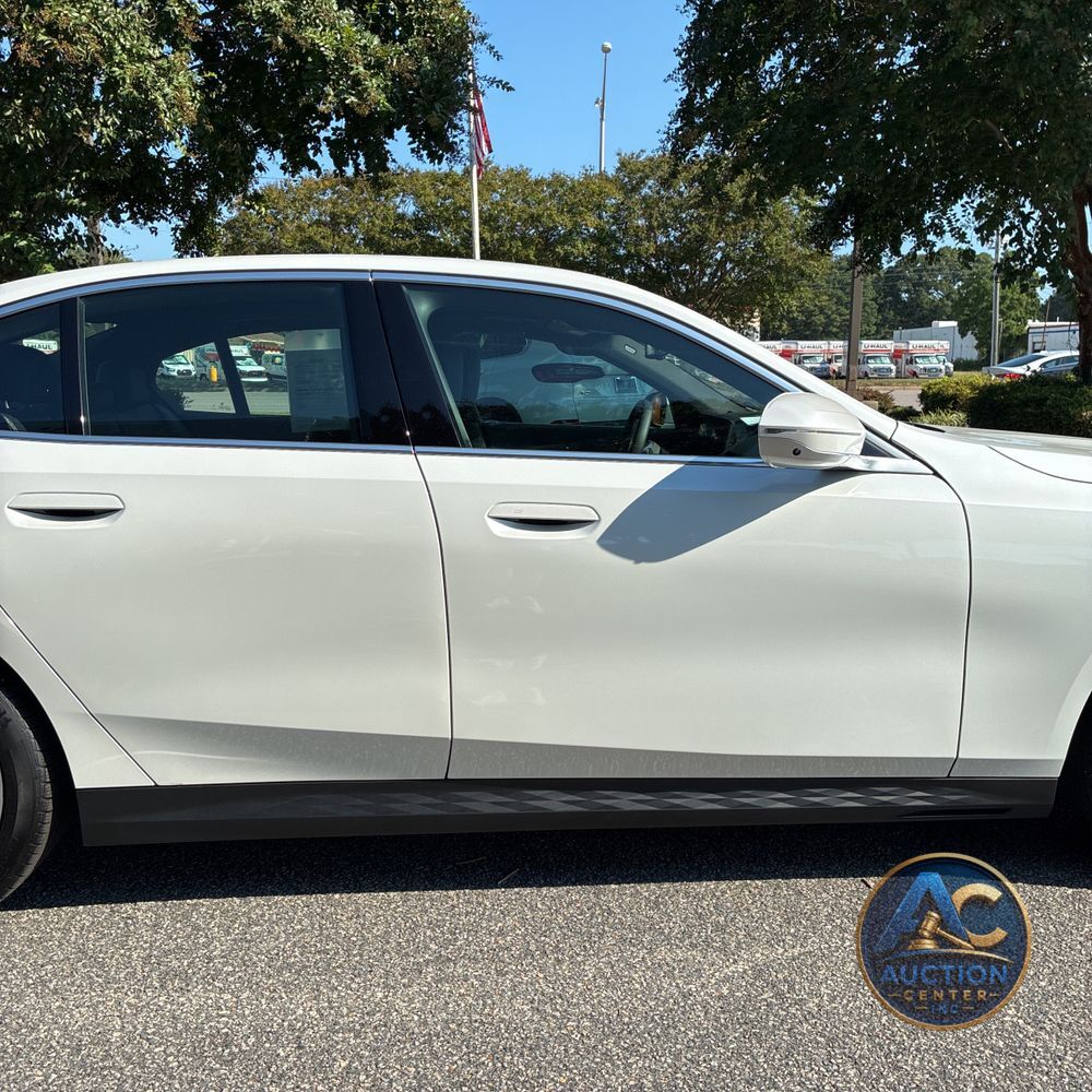 2025 BMW 5-Series 540i xDrive