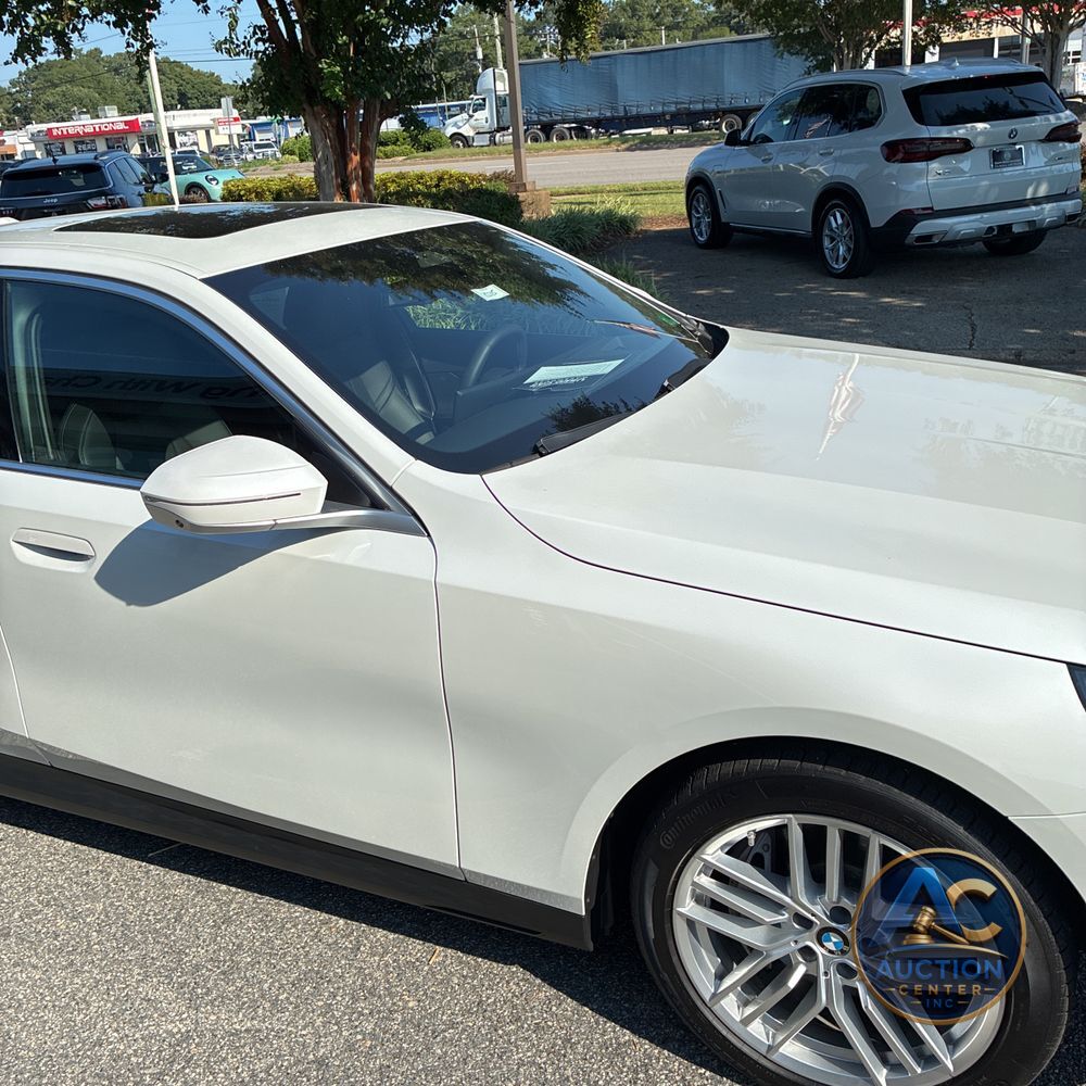 2025 BMW 5-Series 540i xDrive