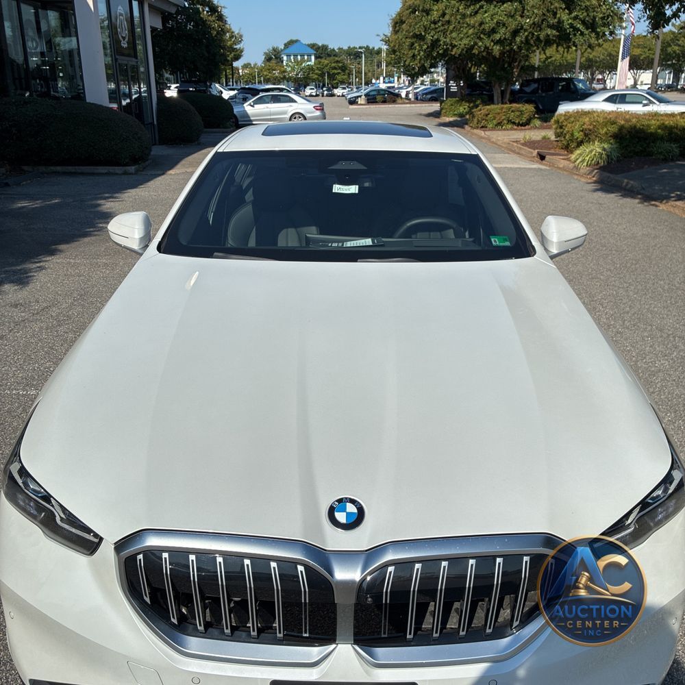 2025 BMW 5-Series 540i xDrive