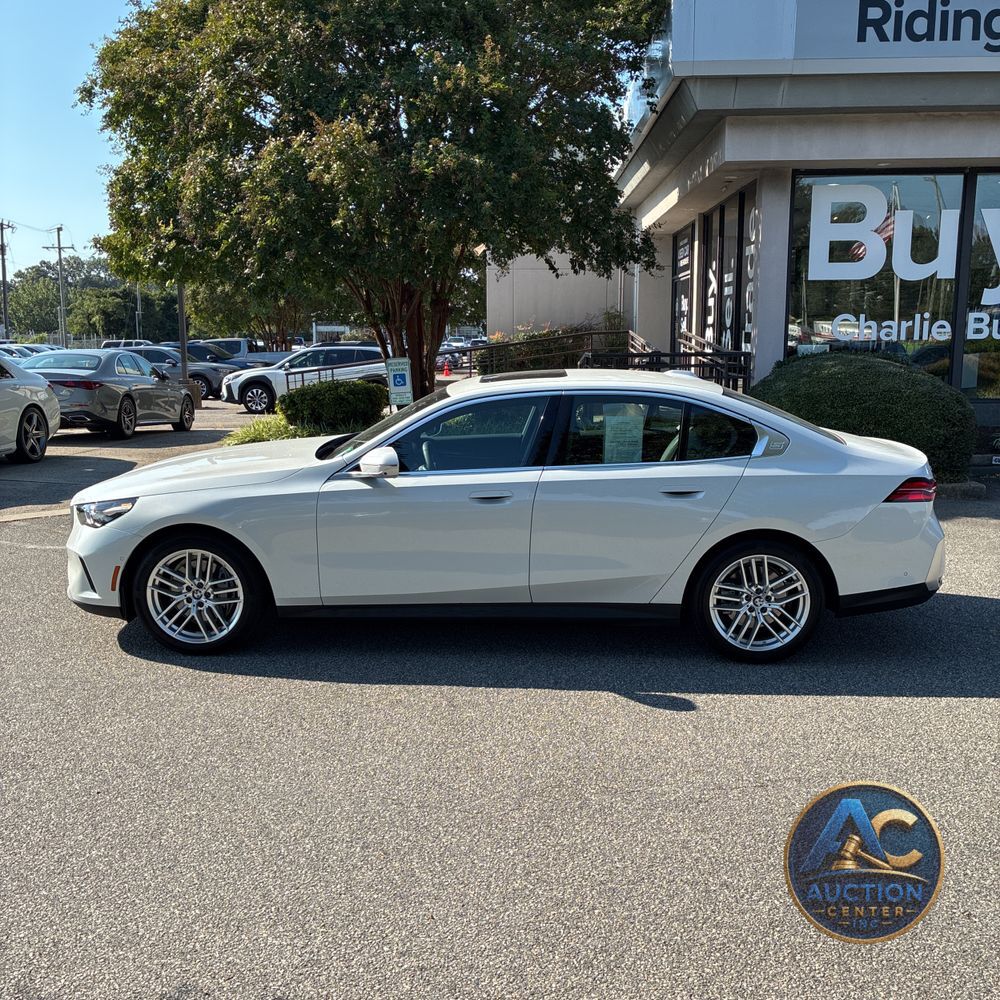 2025 BMW 5-Series 540i xDrive