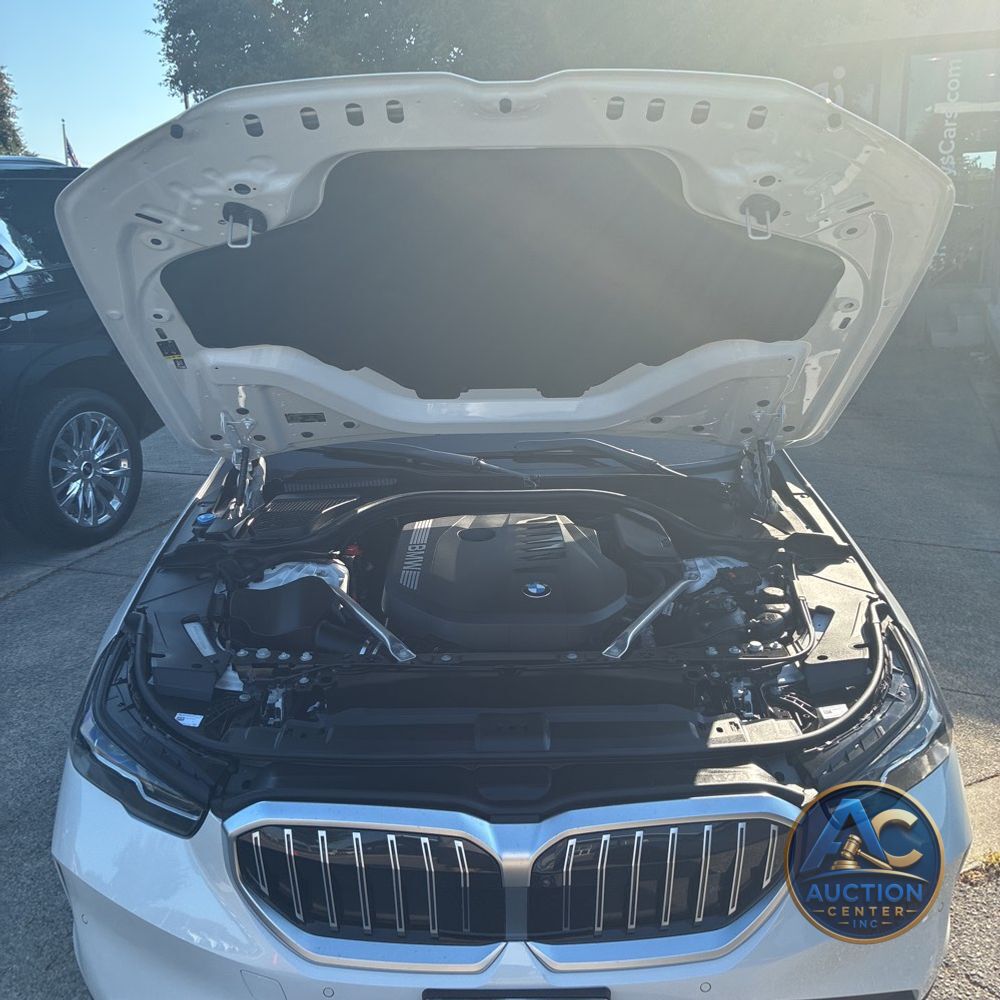 2025 BMW 5-Series 540i xDrive