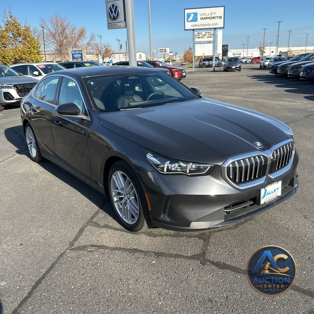 2025 BMW 5-Series 540i xDrive