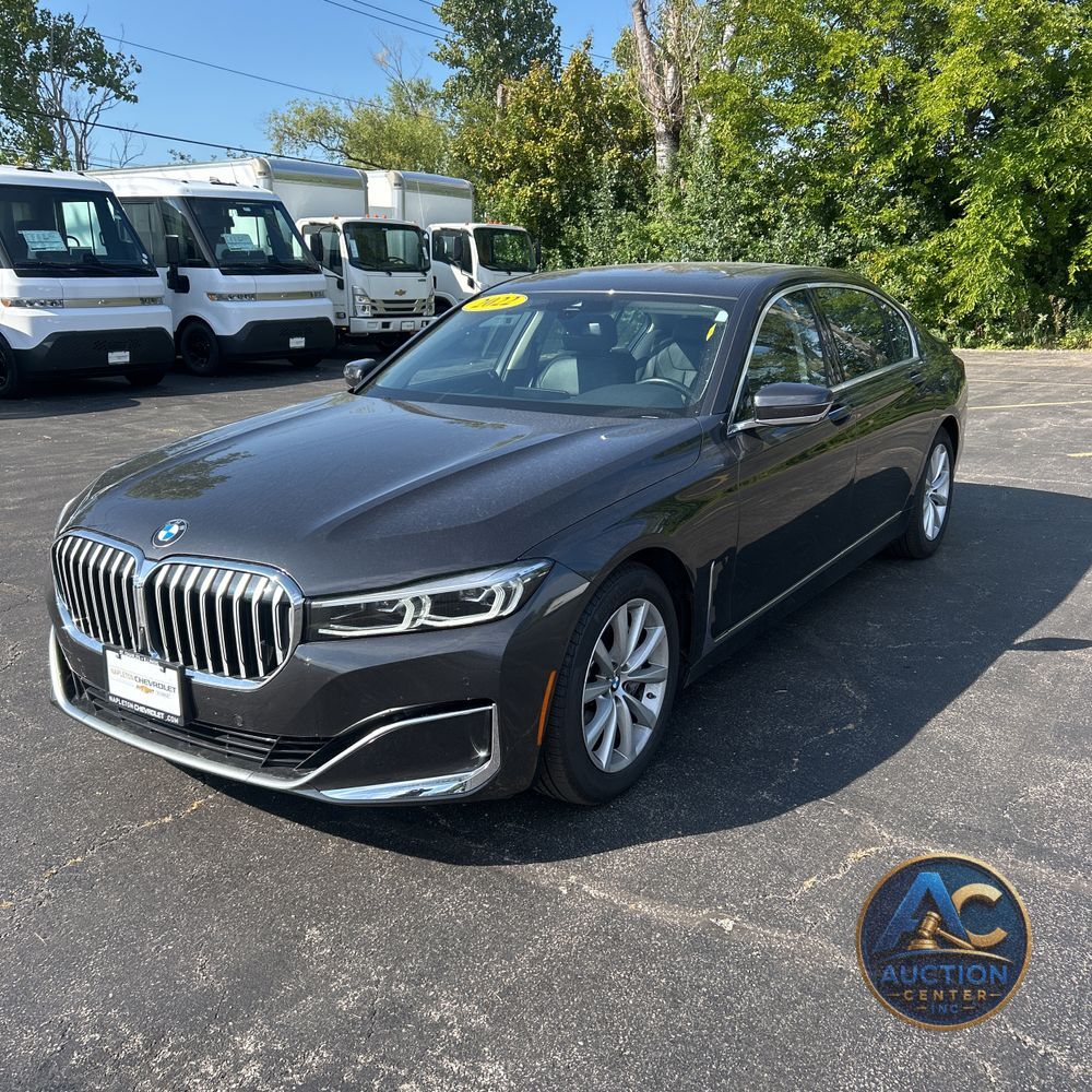2022 BMW 7-Series 740i