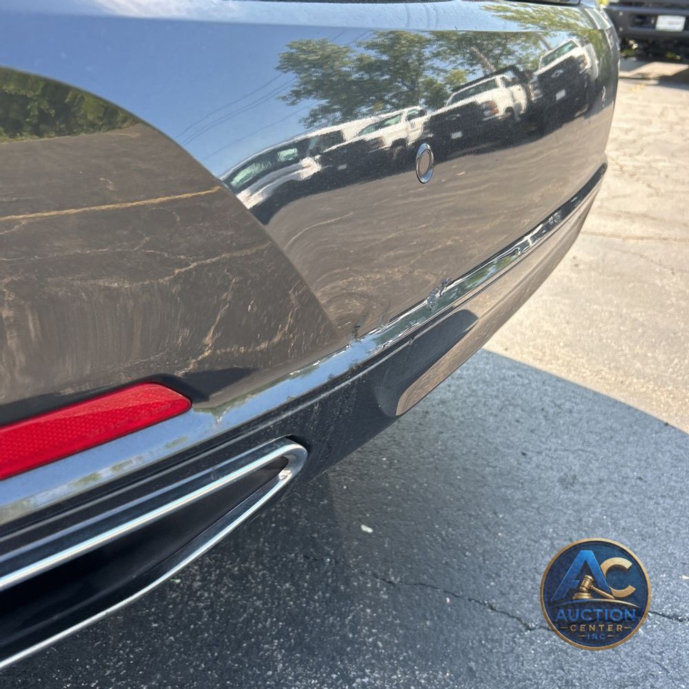 2022 BMW 7-Series 740i