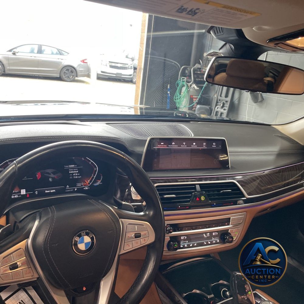 2022 BMW 7-Series 750xi