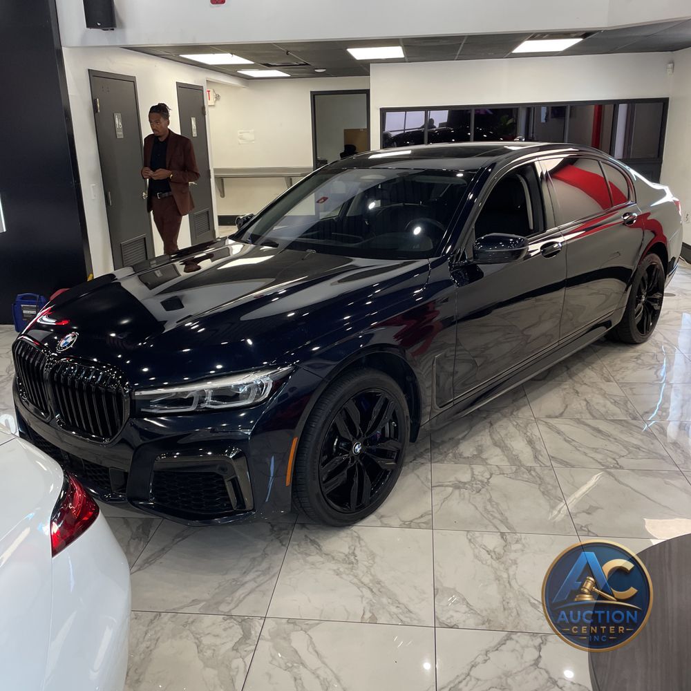 2022 BMW 7-Series M760xi