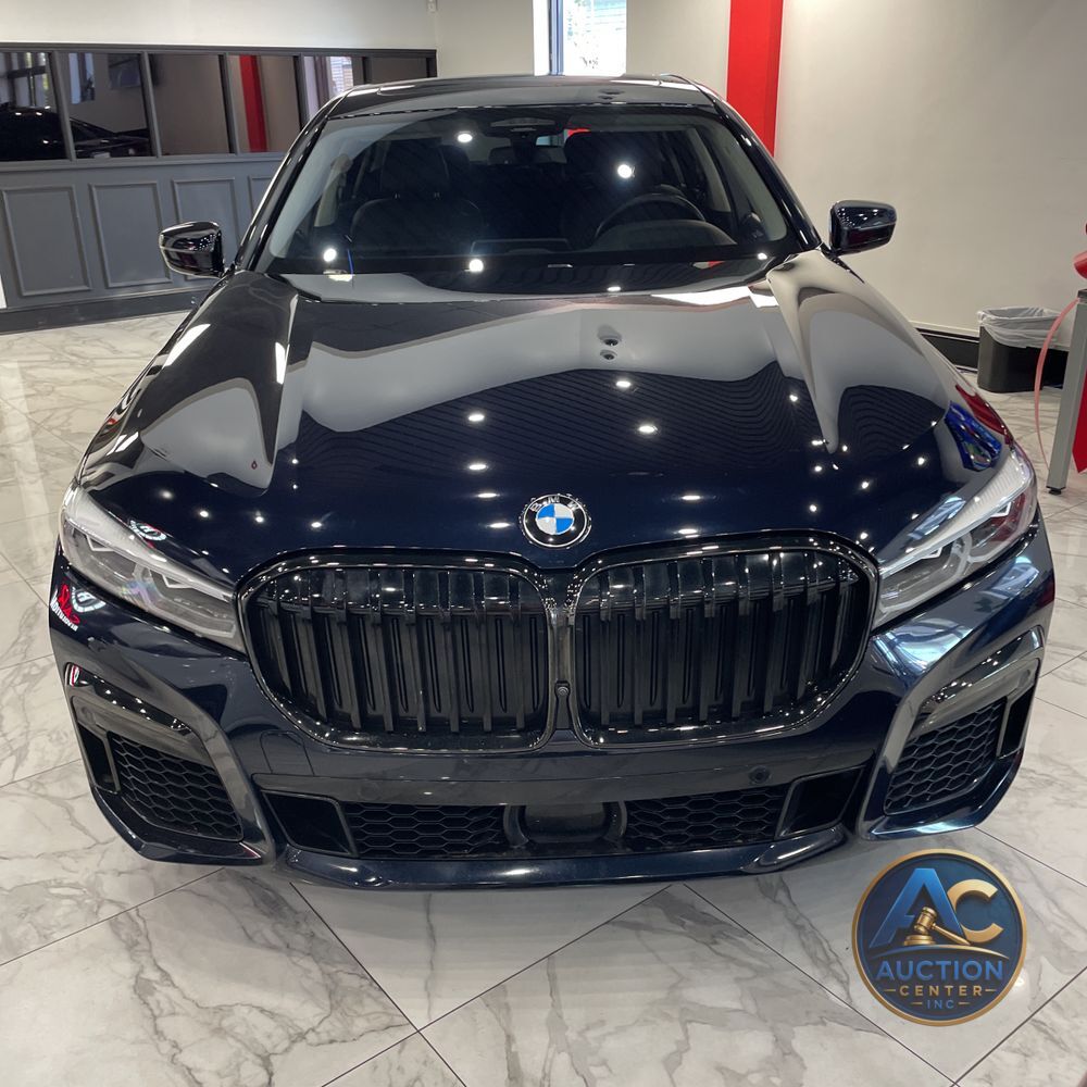 2022 BMW 7-Series M760xi