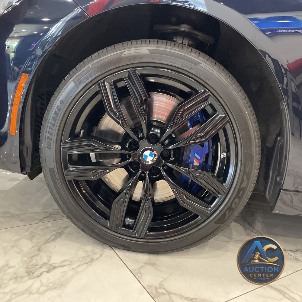 2022 BMW 7-Series M760xi