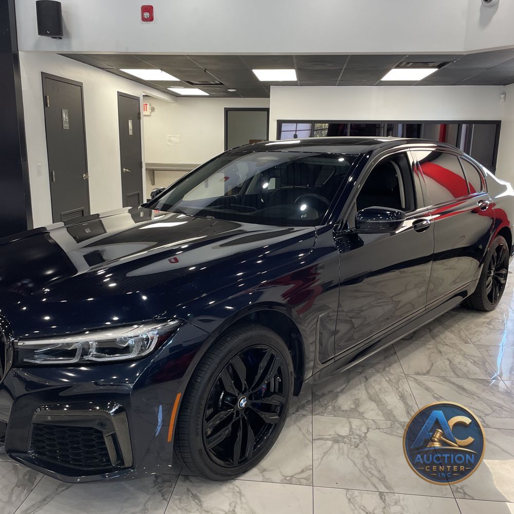 2022 BMW 7-Series M760xi