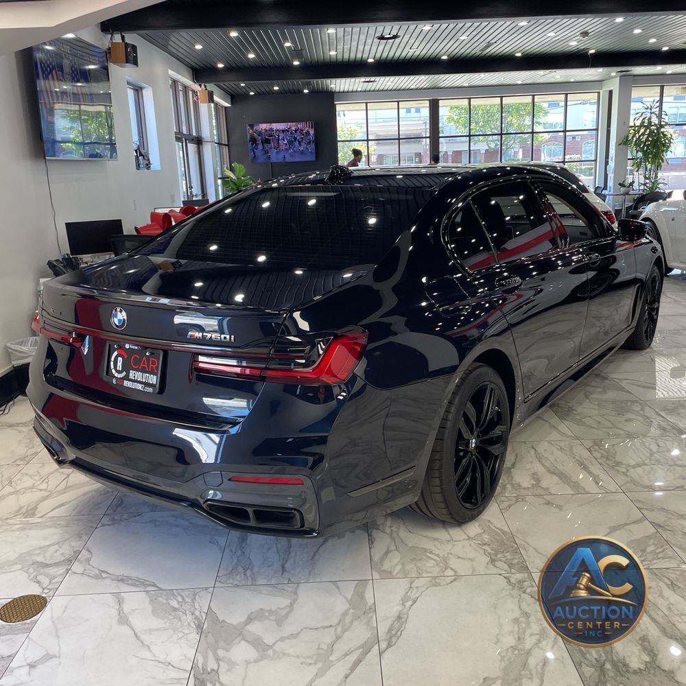 2022 BMW 7-Series M760xi