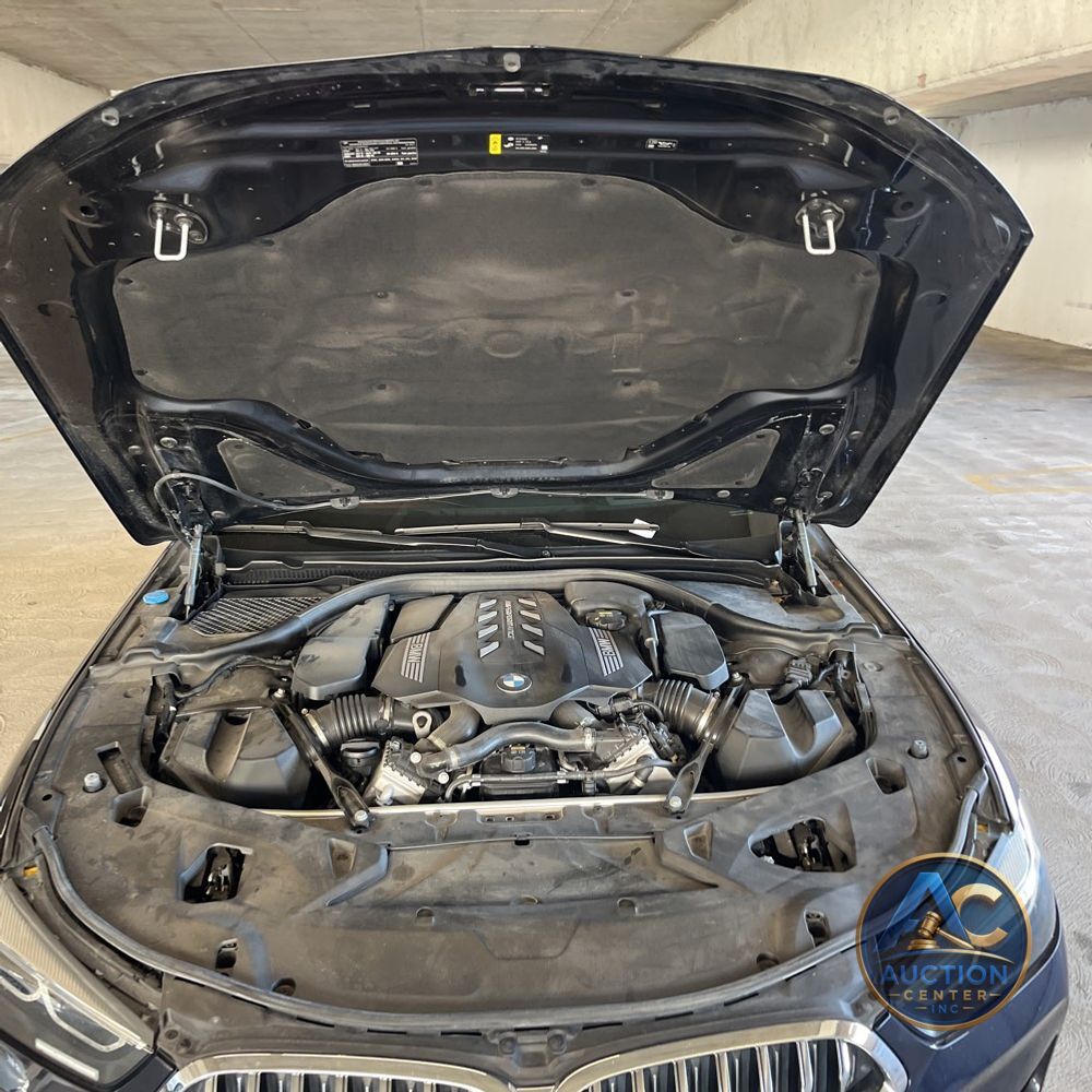 2021 BMW 8-Series M850xi