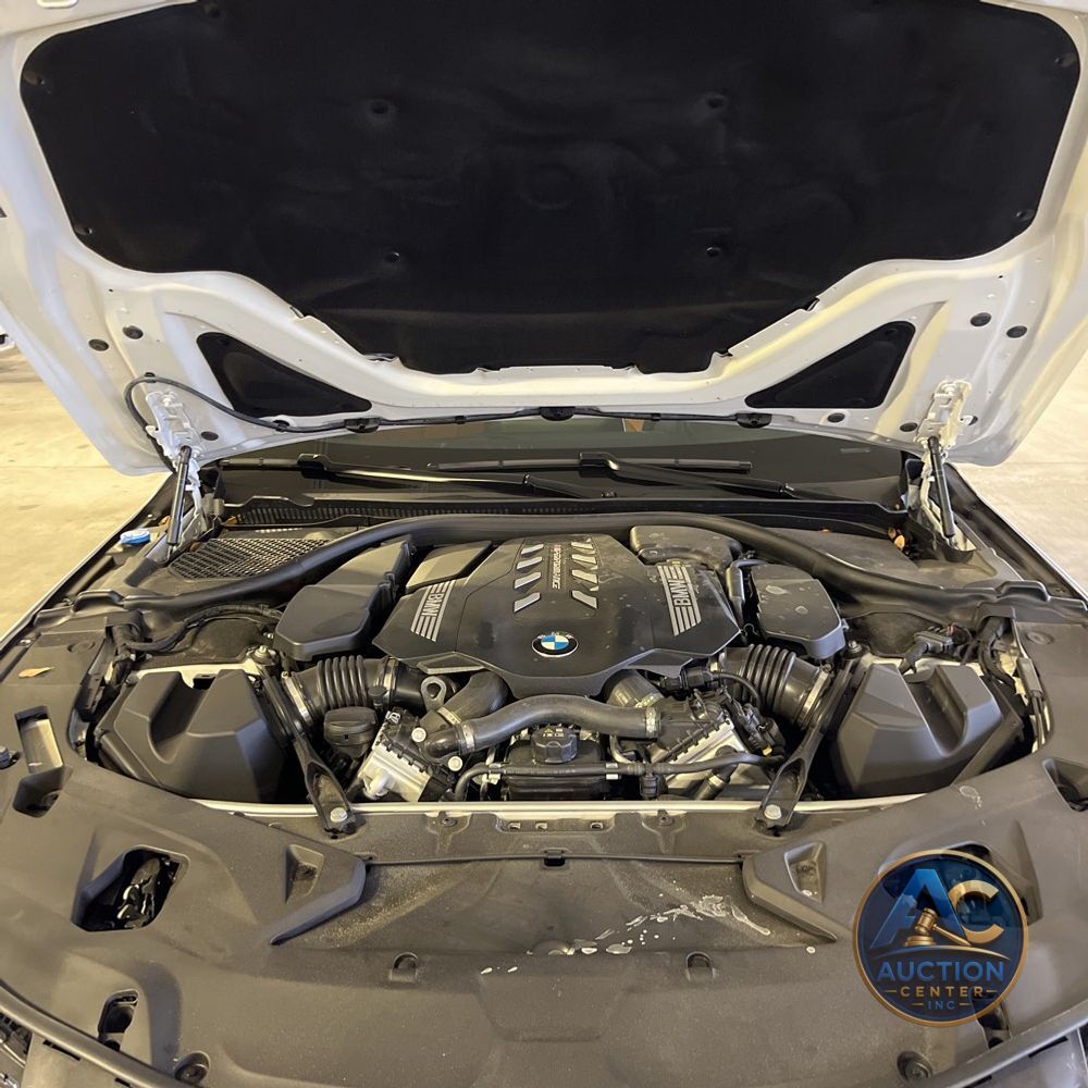 2024 BMW 8-Series M850xi