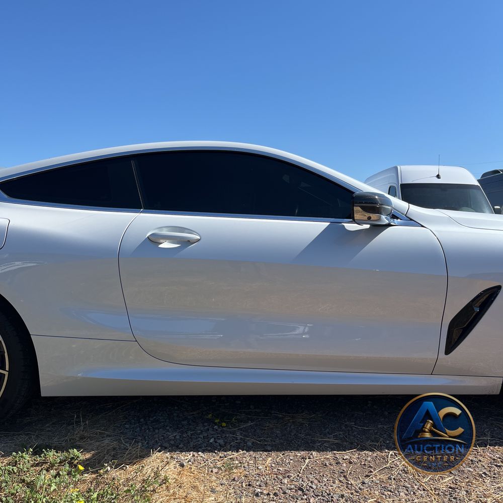 2023 BMW 8-Series M850xi