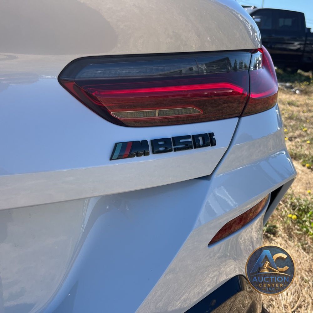 2023 BMW 8-Series M850xi