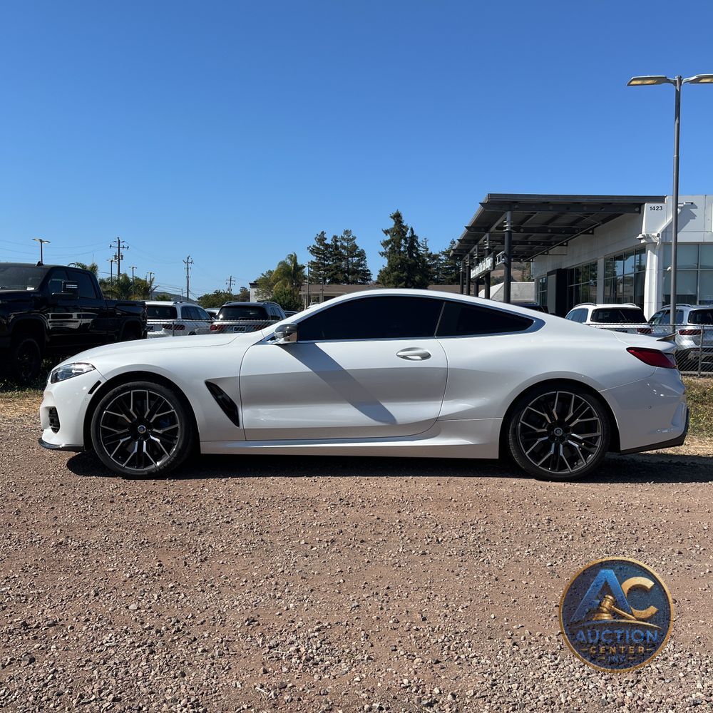 2023 BMW 8-Series M850xi