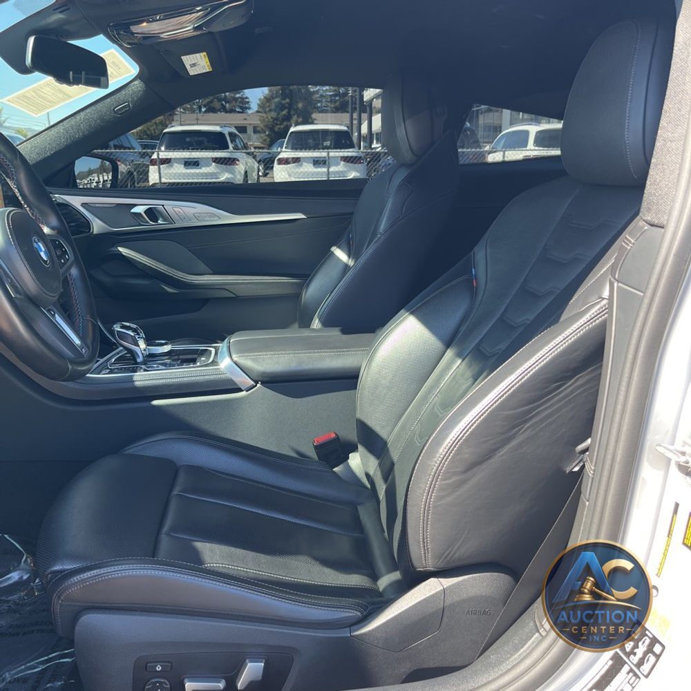 2023 BMW 8-Series M850xi