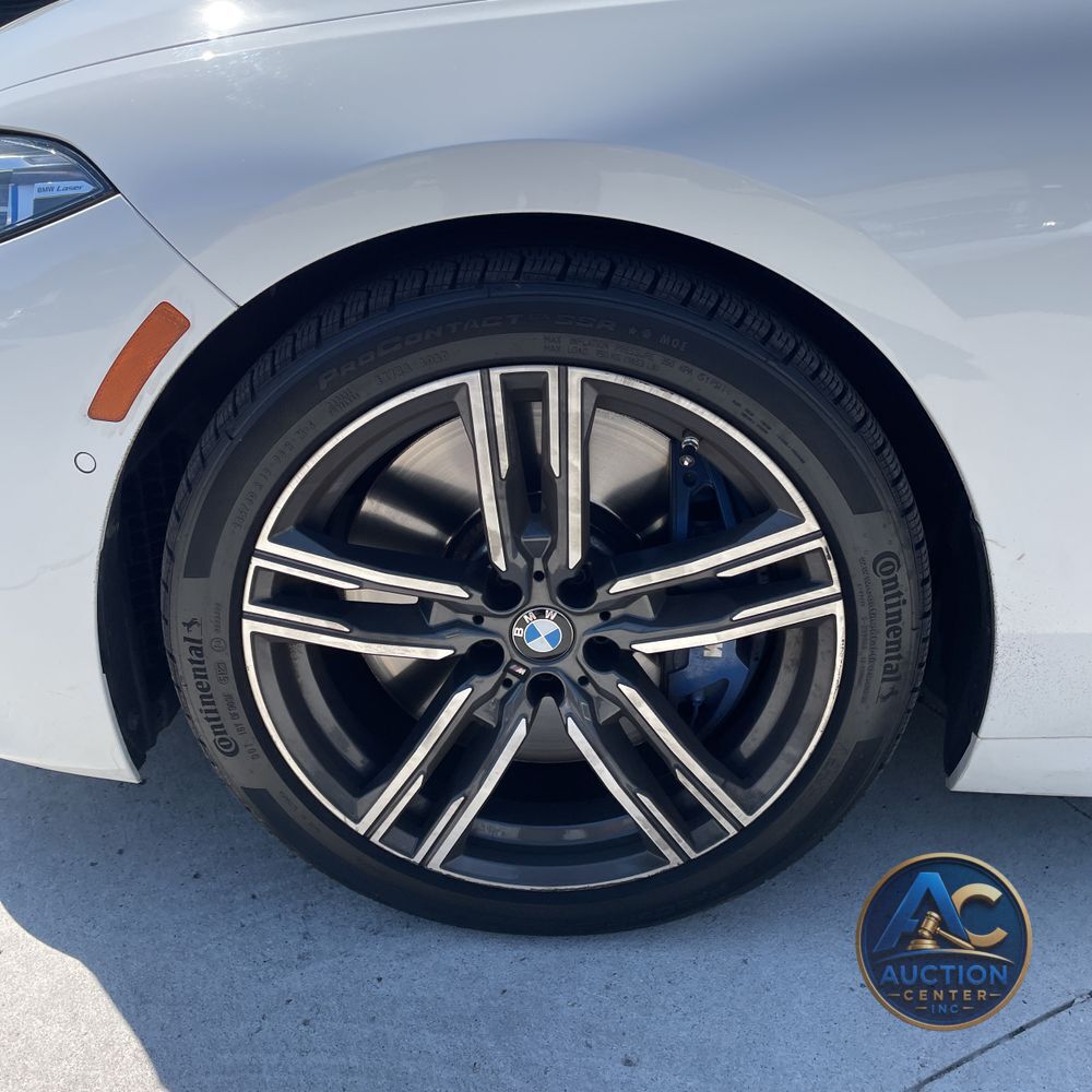2022 BMW 8-Series M850xi