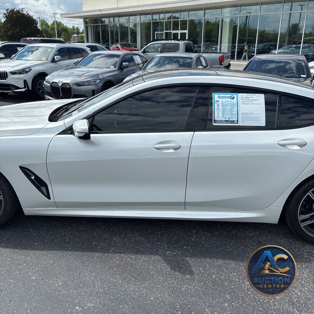2023 BMW 8-Series i