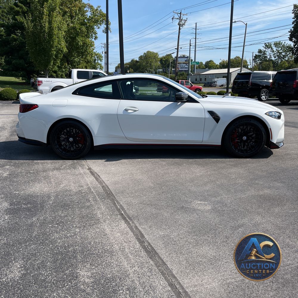2023 BMW M4 CSL