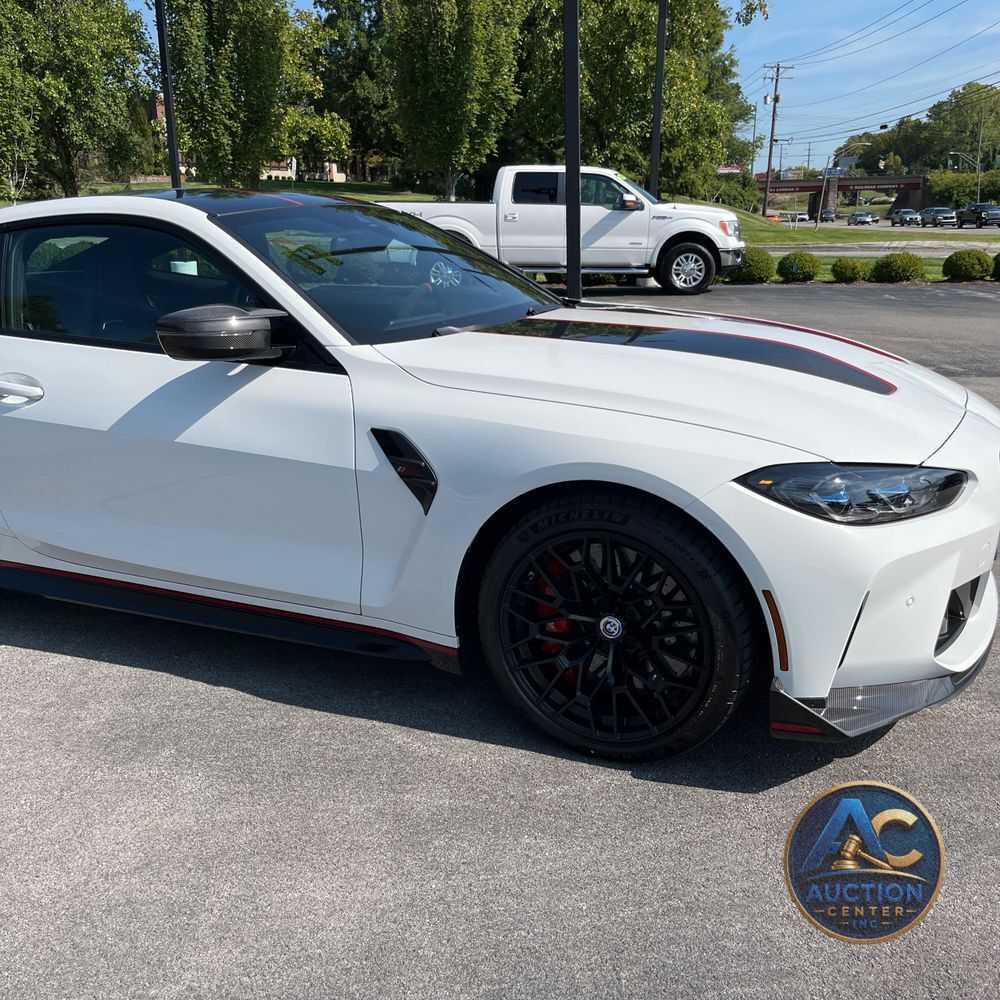 2023 BMW M4 CSL