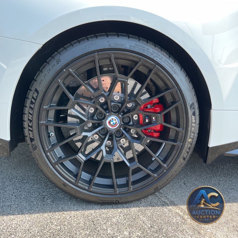 2023 BMW M4 CSL
