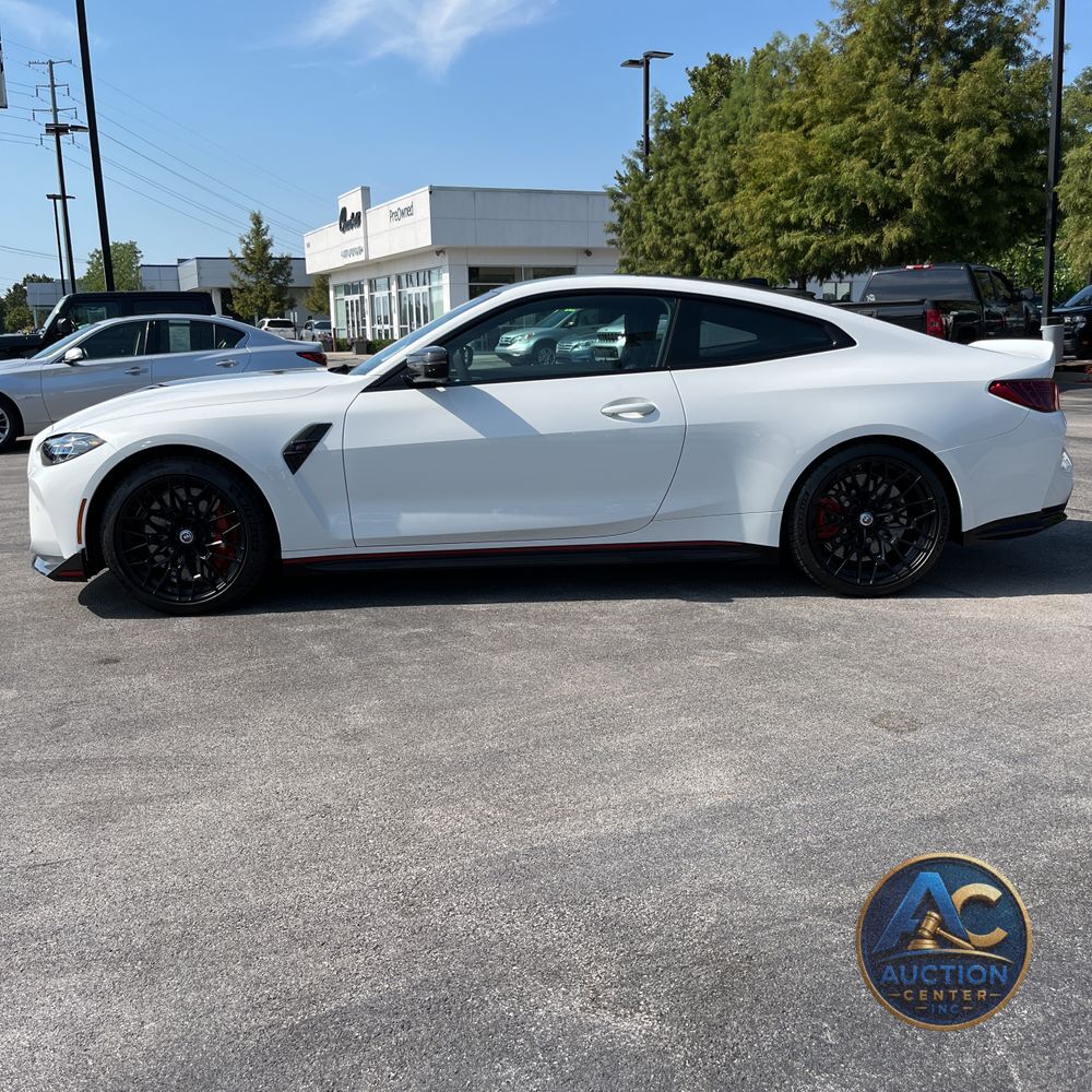 2023 BMW M4 CSL