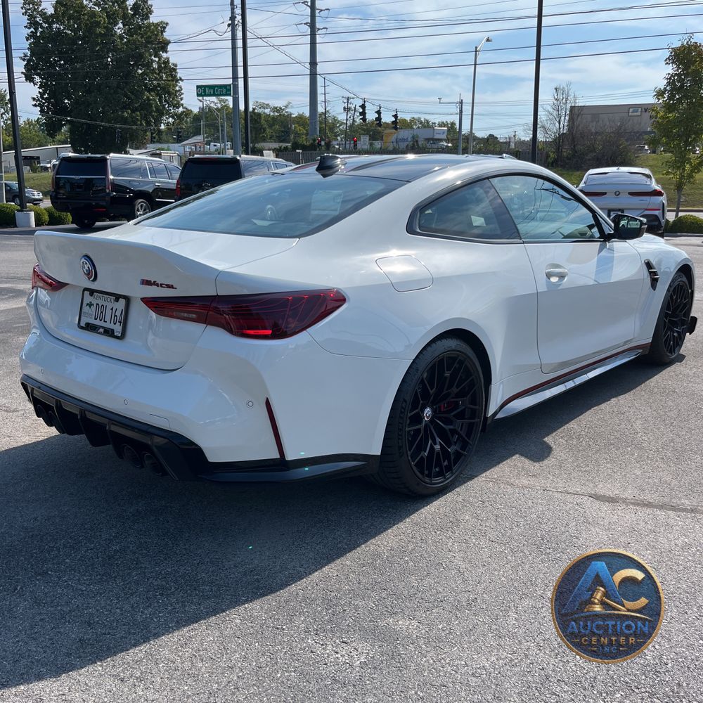 2023 BMW M4 CSL
