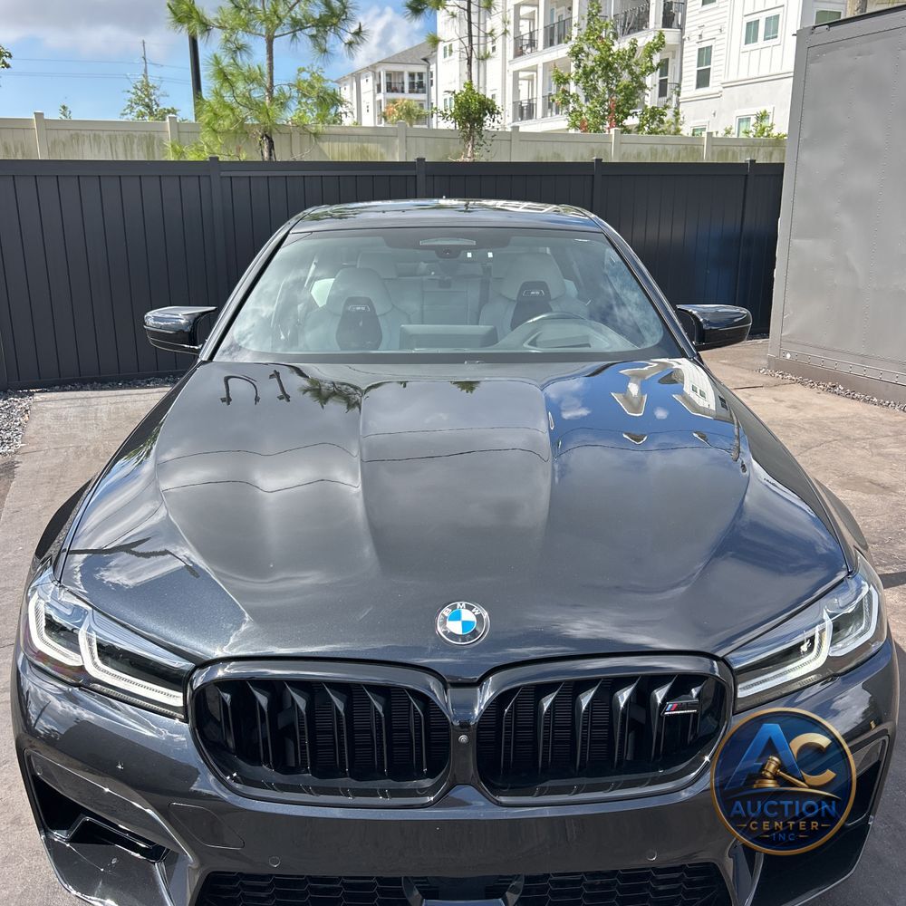 2023 BMW M5
