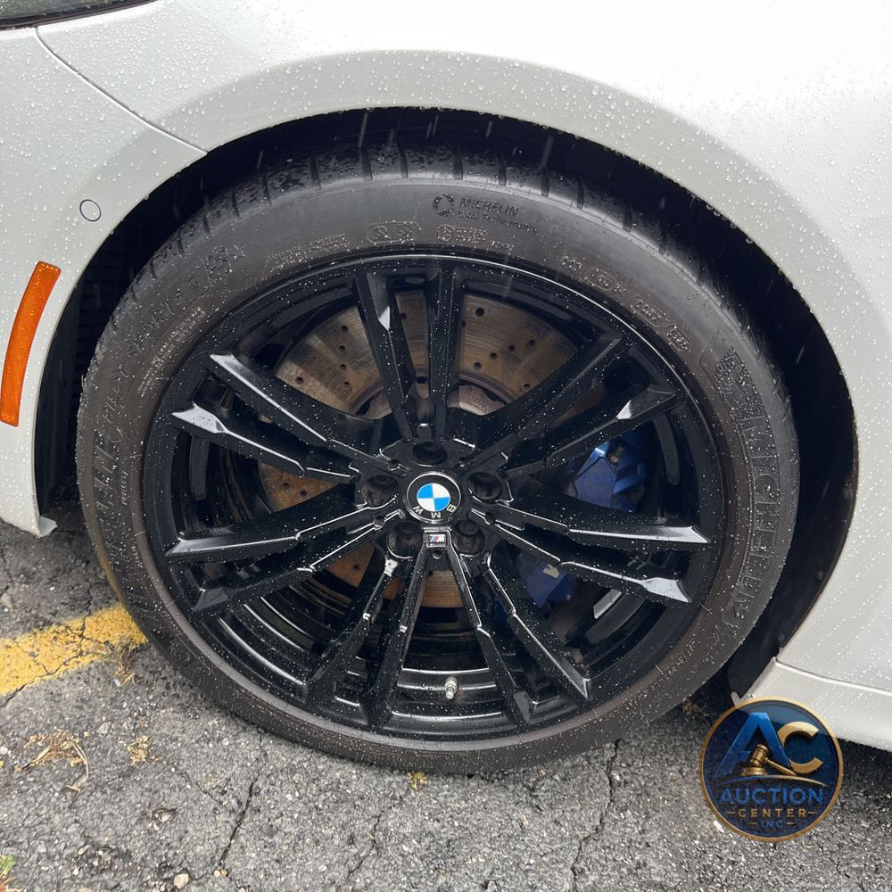 2023 BMW M5