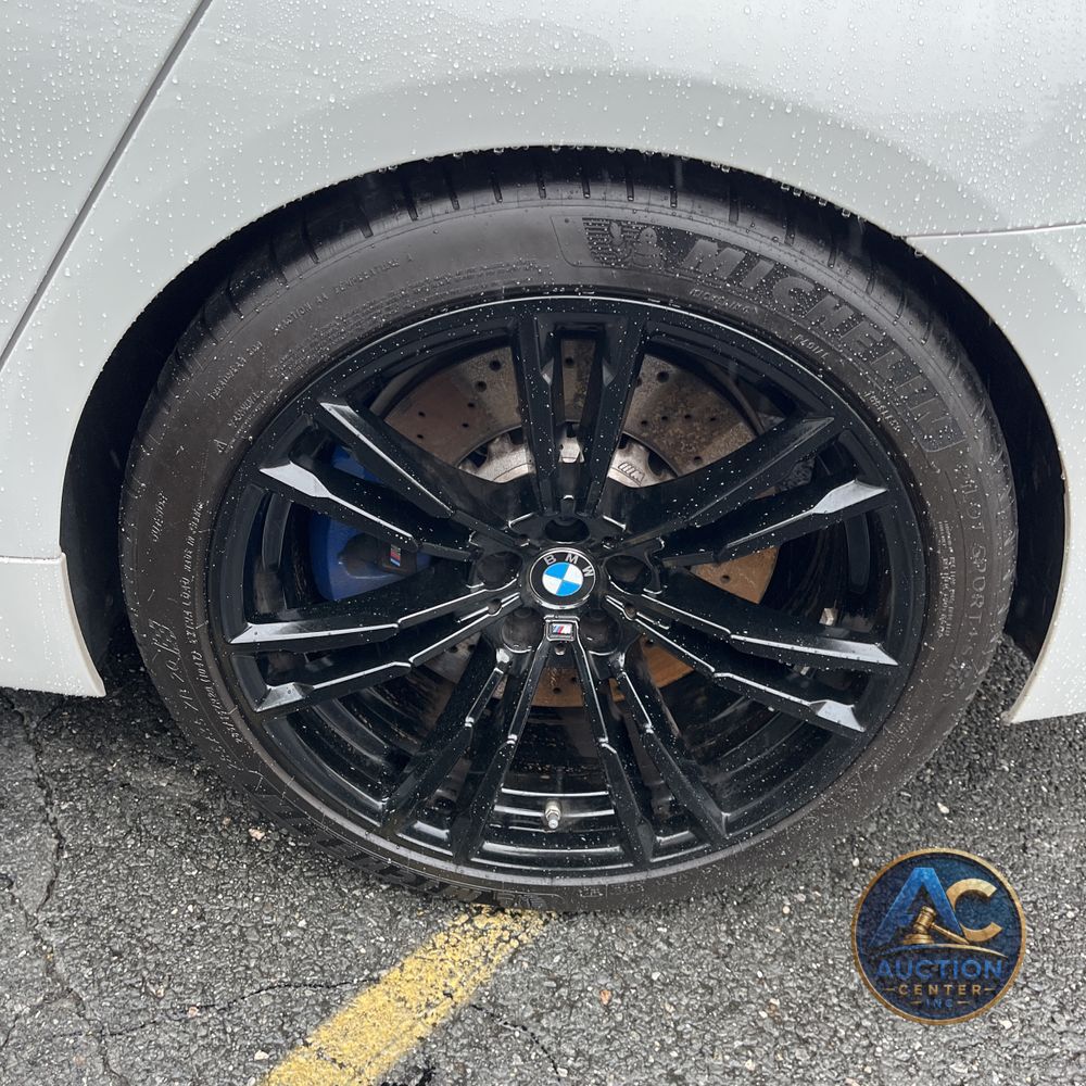 2023 BMW M5