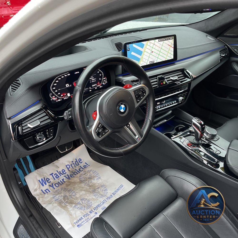 2023 BMW M5